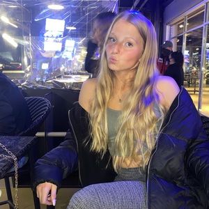 Meet your Posher, Peyton